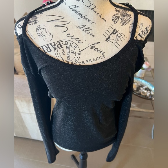 🆕 DKNY Black shimmery Top - Picture 7 of 14